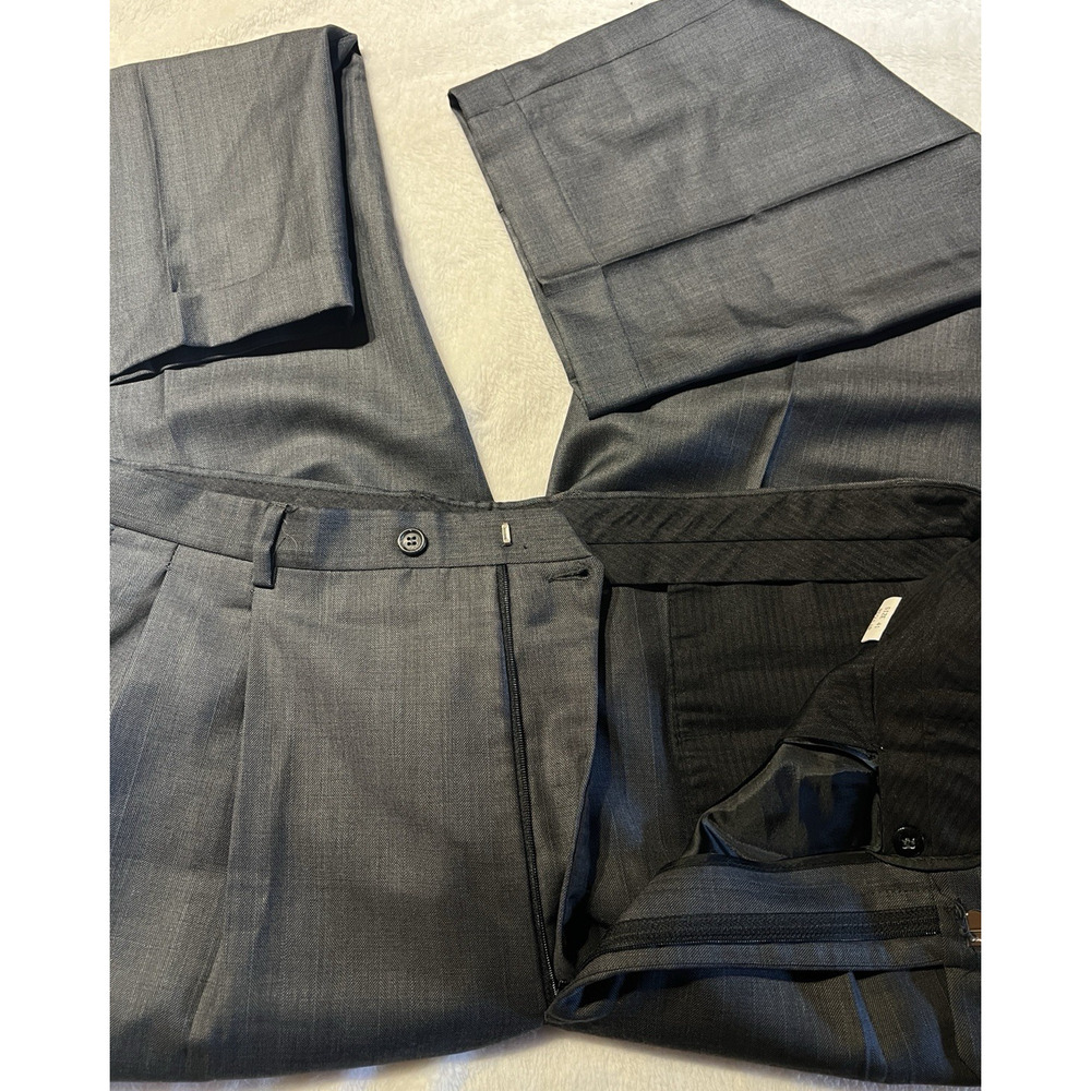 Vito Rufolo Italy Mens 46R 39x31 Gray with Ice Blue Stripe Super 100s Suit Note - Picture 7 of 16